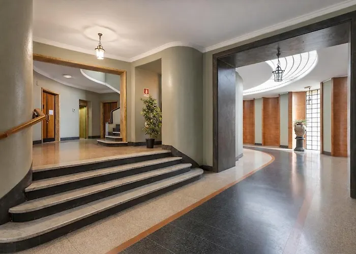 Vatican 3br For Families & Groups Apartment *