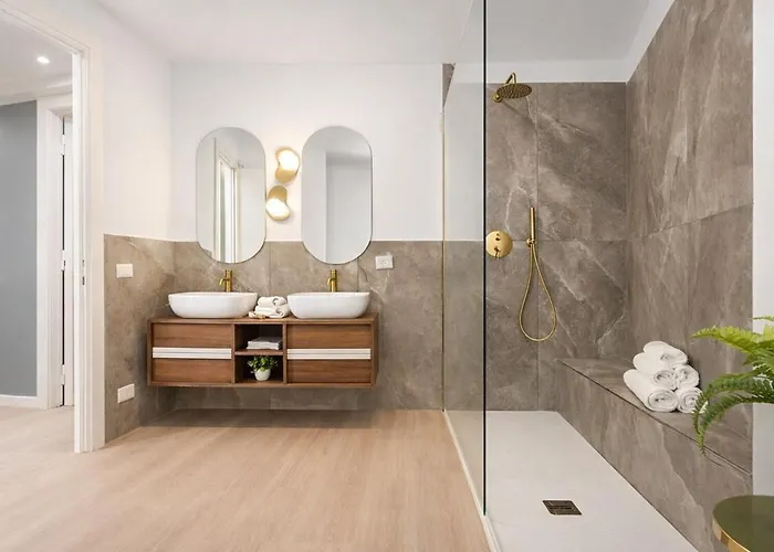 Vatican 3br For Families & Groups